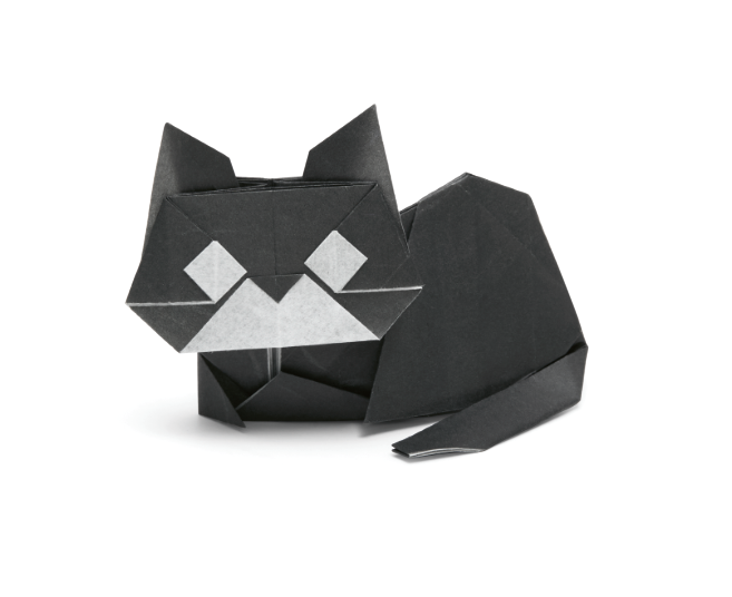 Origami Cat designed by Syn / Jiahui Li, folded by Syn / Jiahui Li, using Duo Extra Large paper (#01 Black)