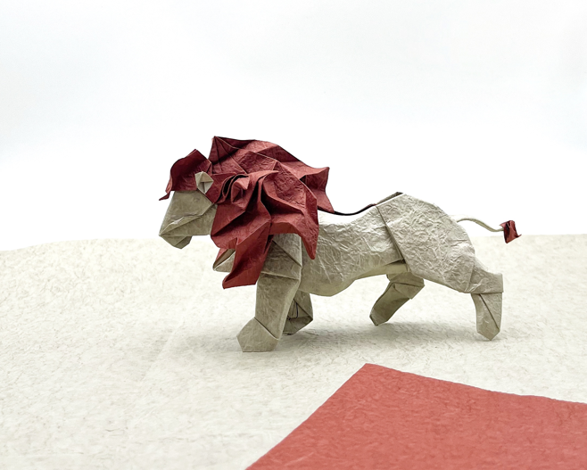 Origami Lion designed by Xiaoyang Liu, folded by Xiaoyang Liu / 晓阳