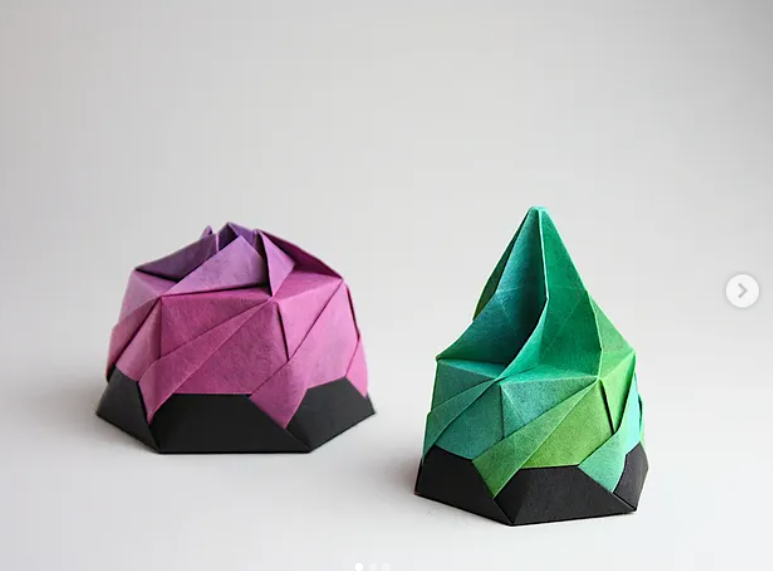 Twisting Lids - Homage to Tomoko Fuse