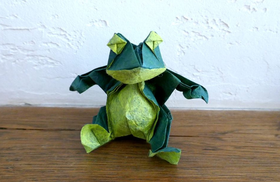 Origami Frog designed by ESTEVE Oriol