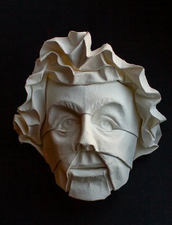Origami One last smile designed by DECLERCQ Steve, folded by DECLERCQ Steve, using ARCHES paper (Rought (Torchon) - 300 gsm)