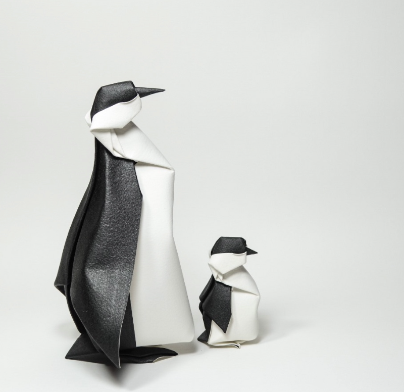 Origami Penguin designed by Hoàng Tiến Quyết, folded by Hoàng Tiến Quyết, using ARCHES paper (Rought (Torchon) - 300 gsm)