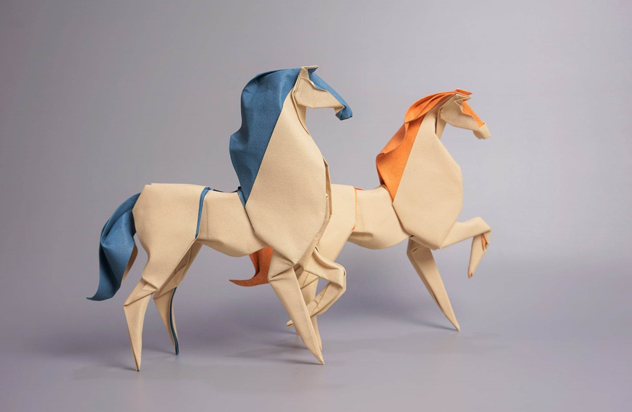 Origami Horse designed by Hoàng Tiến Quyết, folded by Hoàng Tiến Quyết, using ARCHES paper