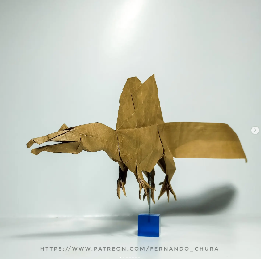 Origami Espinosaurio 2 designed by CHURA HUANCA Fernando, folded by Chura Huanca Fernando, using Kraft Alios paper (Kraft Alios 50x50 cm)